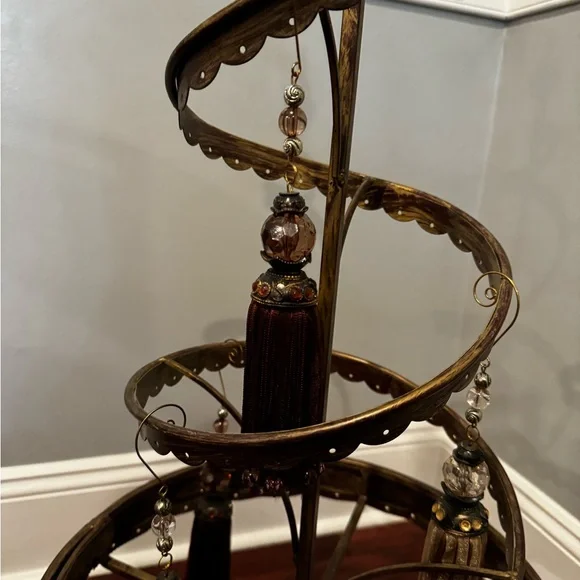 Vintage Spiral Metal Tree - Picture 2 of 6